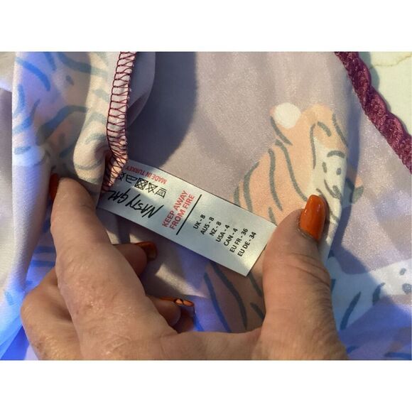 Nasty Gal Satin Purple Tiger Pajama PJ Top Sz 4 Button Up - Picture 8 of 8